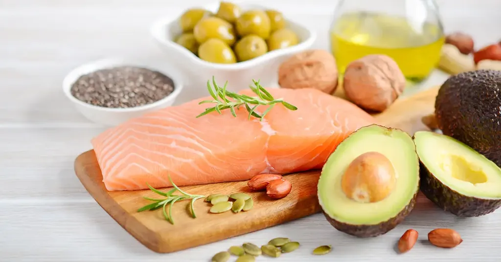 Evidence-based nutritional guidelines: the two types of fats you should limit in your diet