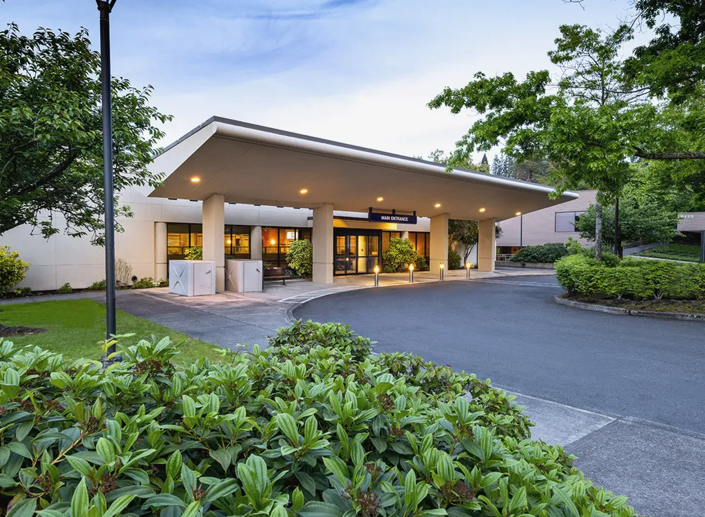 Legacy Meridian Park Medical Center