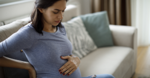 Tips for understanding and managing common pregnancy symptoms by trimester